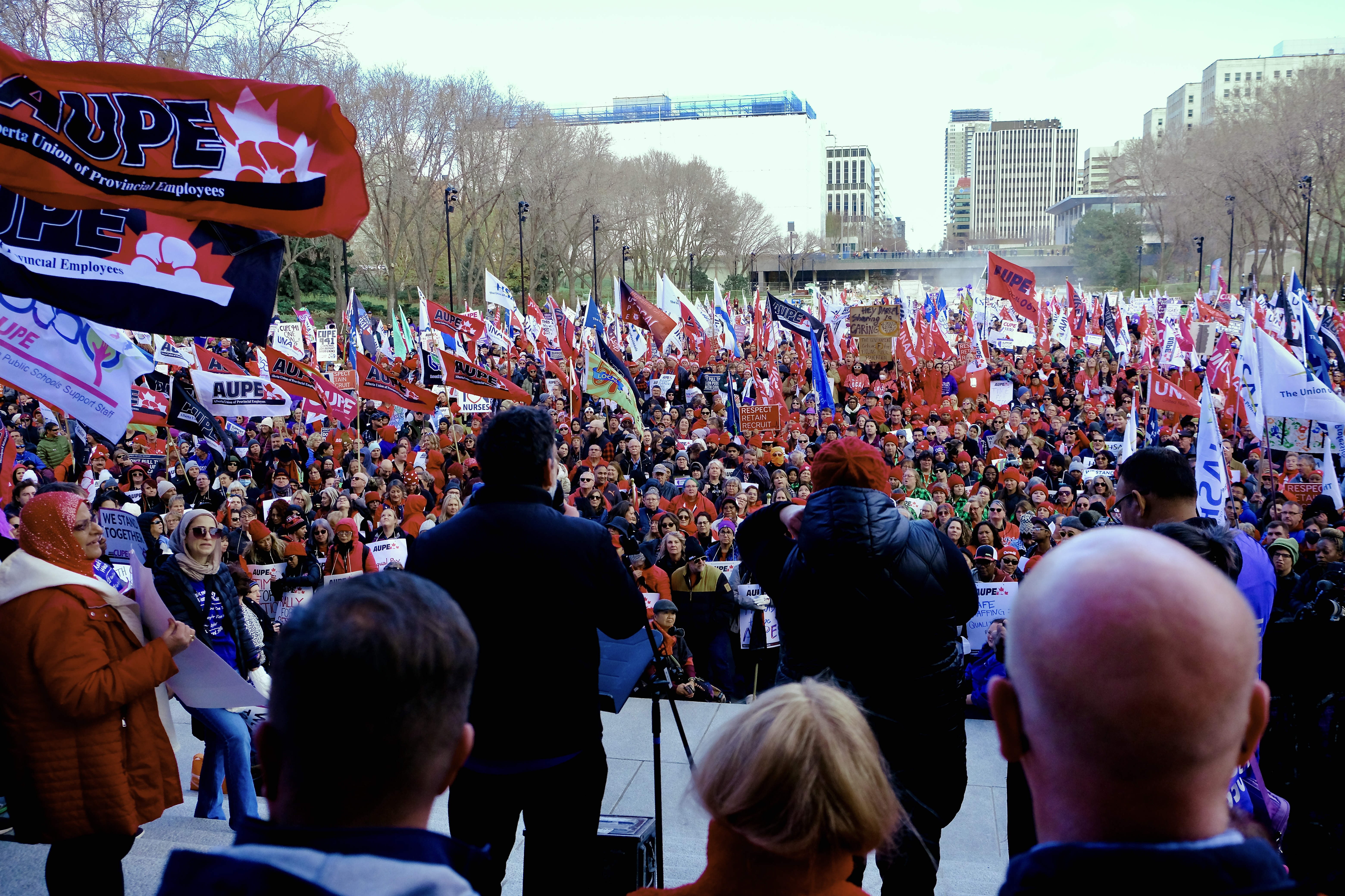 Thousands of union members rally at the Alberta Legislature